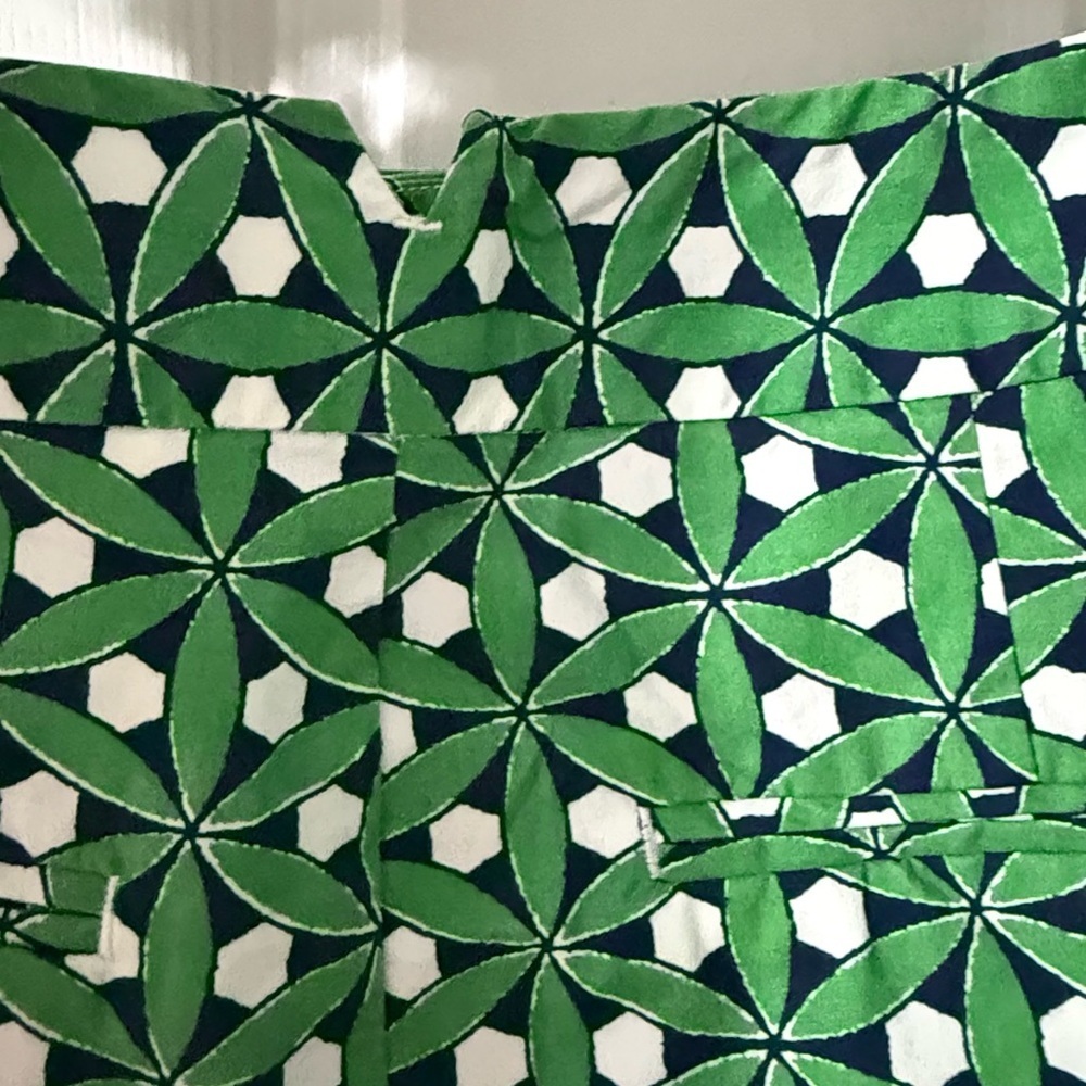 Maeve Anthropologie Poplin City Shorts Green Mod Print Womens Size 12 - Picture 7 of 11